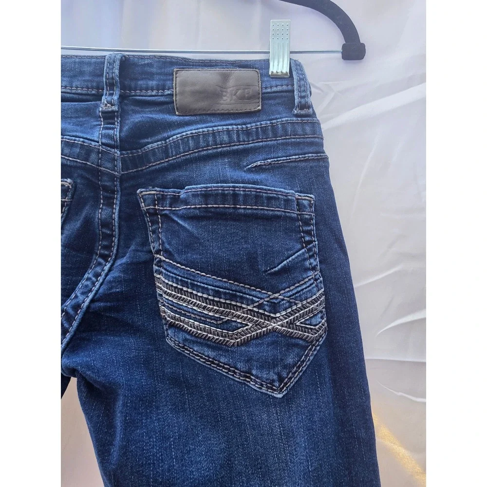 BKE Aiden Bootleg Jeans Boys 27R Dark Wash Stretch Denim Embroidered Pockets